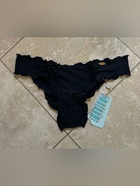 Luli fama Brazilian bikini bottoms